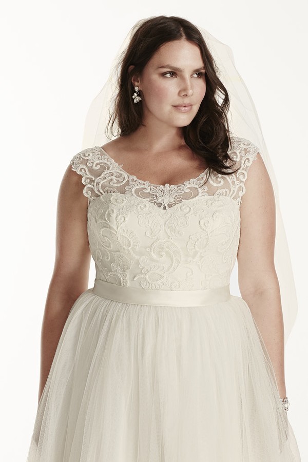 Cách lựa chọn váy cưới cho người béo