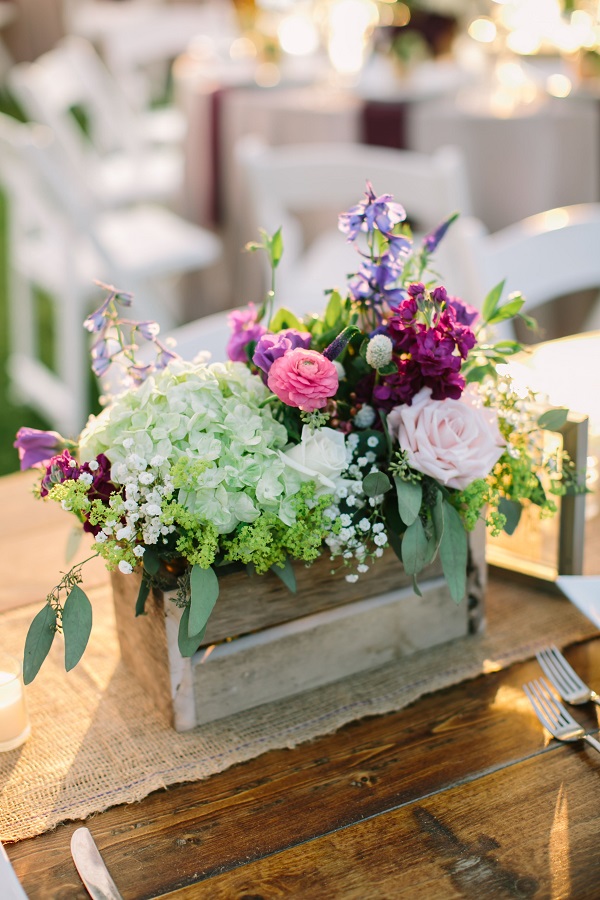 Cách phối hoa cưới với hoa cẩm tú cầu độc đáo