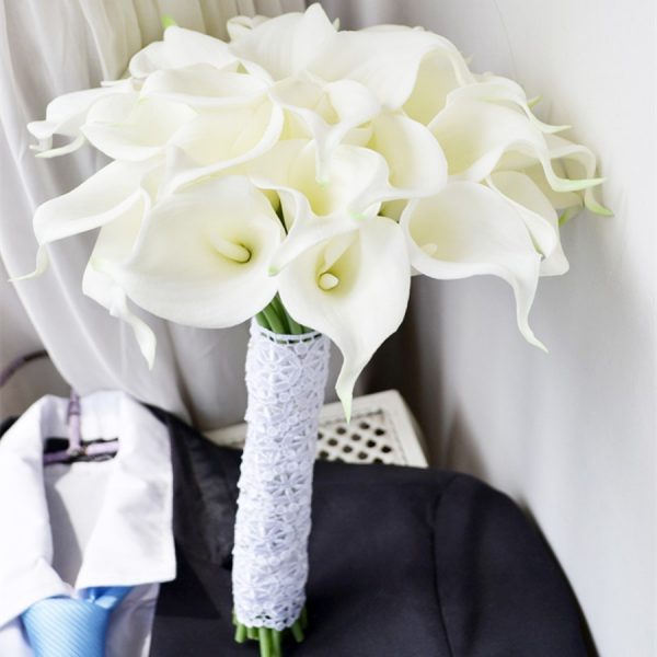 Hoa cưới hoa bách hợp mang mọi điều tốt lành