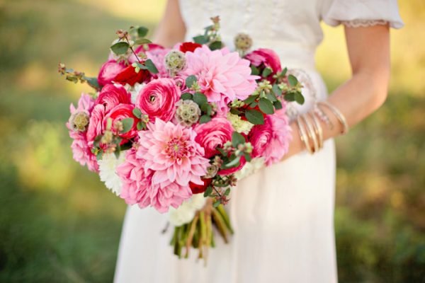 Hoa cưới hoa mao lương dịu dàng cho cô dâu Á Đông